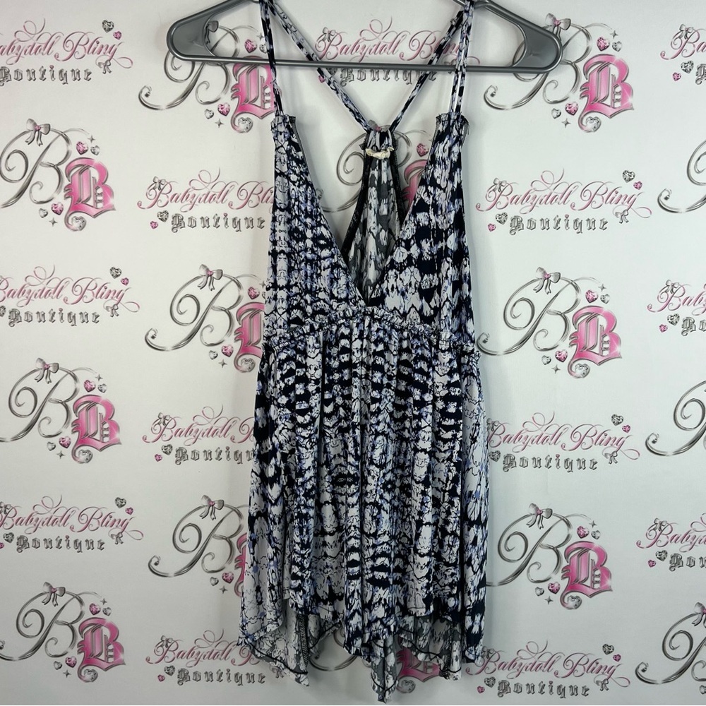 Hem & Thread tank top tie dye style strappy Black and White Patterned Blouse